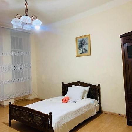 Infinity Hostel & Tour Ереван Экстерьер фото