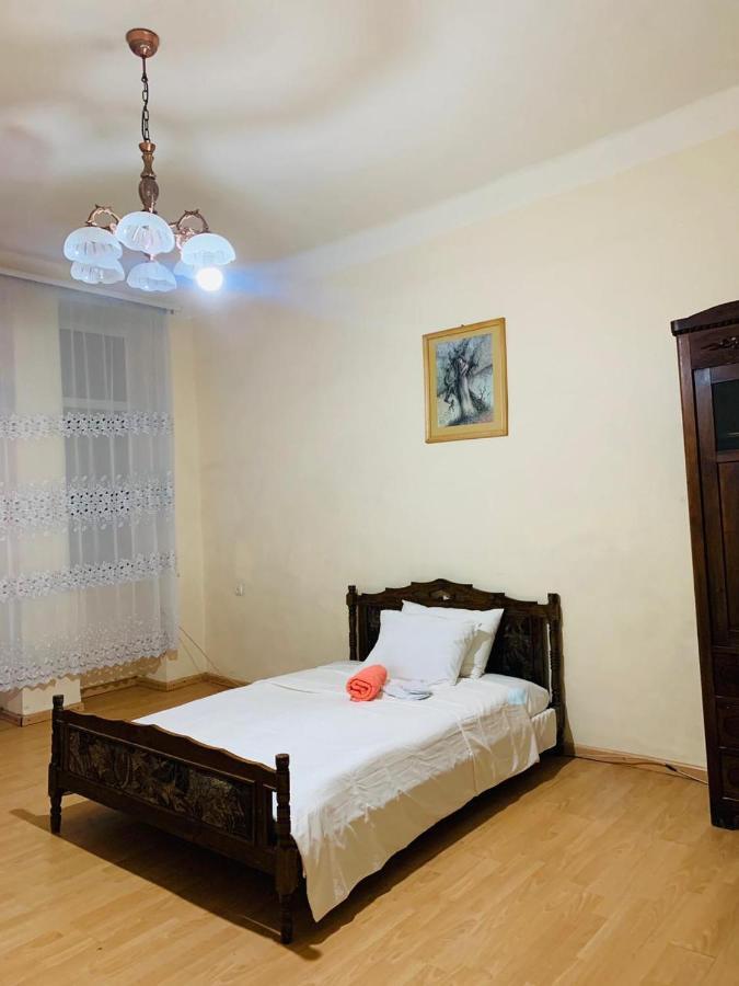 Infinity Hostel & Tour Ереван Экстерьер фото
